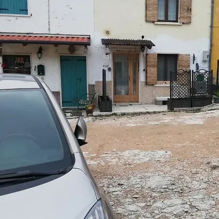 Holiday home Lessinia Home Sant'Anna d'Alfaedo